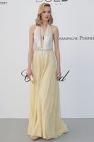 Daria Strokous Tank Top #3291818