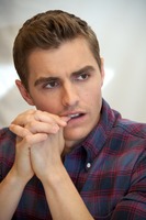 Dave Franco Sweatshirt #2431082