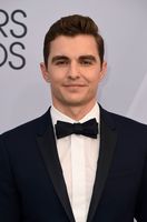 Dave Franco t-shirt #3728689