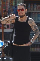 Dave Navarro Longsleeve T-shirt #2702125