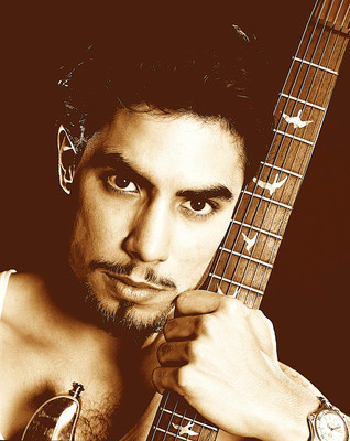 Dave Navarro Poster 3193501