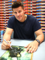 David Boreanaz mug #G1303514