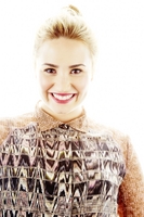 Demi Lovato Longsleeve T-shirt #2328859
