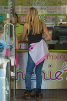 Denise Richards tote bag #G994692