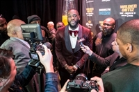 Deontay Wilder Sweatshirt #3586388