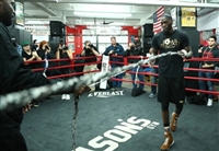 Deontay Wilder Sweatshirt #3586389