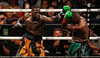 Deontay Wilder Sweatshirt #3586457