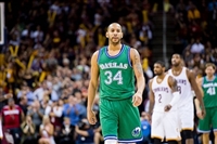 Devin Harris t-shirt #3402178