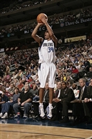 Devin Harris t-shirt #3402355