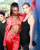 Devon Windsor hoodie #3277040