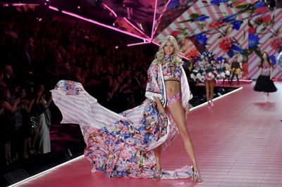 Devon Windsor posters