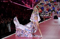 Devon Windsor longsleeve t-shirt #3635371