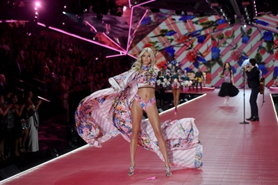 Devon Windsor posters