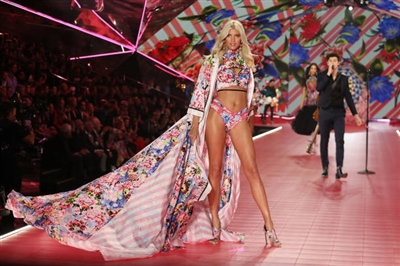 Devon Windsor posters