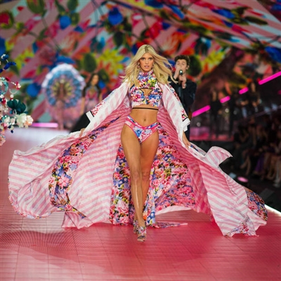 Devon Windsor posters