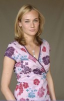 Diane Kruger Longsleeve T-shirt #1324873