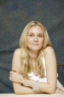 Diane Kruger Longsleeve T-shirt #1349618