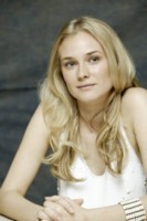 Diane Kruger Longsleeve T-shirt #1349630