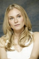 Diane Kruger Longsleeve T-shirt #1349634
