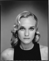 Diane Kruger Longsleeve T-shirt #1495574