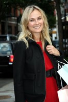 Diane Kruger Longsleeve T-shirt #1501457