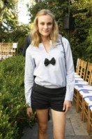 Diane Kruger Longsleeve T-shirt #1523839