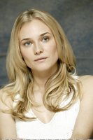 Diane Kruger Longsleeve T-shirt #2062696