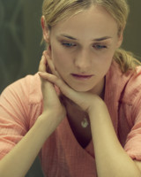 Diane Kruger Longsleeve T-shirt #2062736