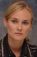 Diane Kruger Longsleeve T-shirt #2228509
