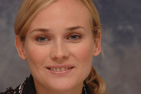 Diane Kruger Longsleeve T-shirt #2228521