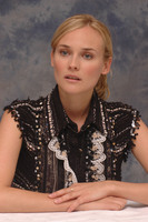 Diane Kruger Longsleeve T-shirt #2228542