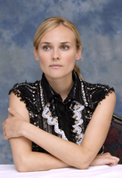 Diane Kruger Sweatshirt #2228545