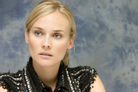 Diane Kruger Sweatshirt #2228548