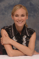 Diane Kruger Longsleeve T-shirt #2228560
