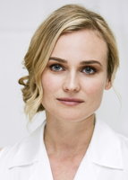 Diane Kruger Longsleeve T-shirt #2243776