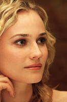 Diane Kruger Longsleeve T-shirt #2268443