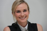 Diane Kruger Longsleeve T-shirt #2436984