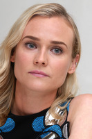 Diane Kruger Longsleeve T-shirt #2468068