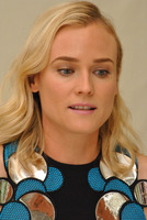 Diane Kruger Longsleeve T-shirt #2488348