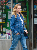 Diane Kruger Longsleeve T-shirt #2757798