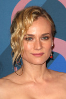 Diane Kruger Longsleeve T-shirt #2757899