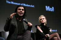 Diane Kruger Sweatshirt #2946313