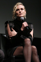 Diane Kruger Longsleeve T-shirt #2946392