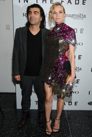 Diane Kruger Longsleeve T-shirt #2946419