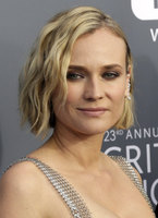 Diane Kruger Longsleeve T-shirt #3013108