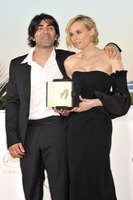 Diane Kruger Sweatshirt #3149203