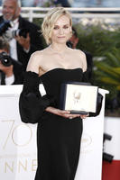 Diane Kruger Longsleeve T-shirt #3149305