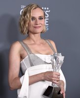Diane Kruger Sweatshirt #3734127