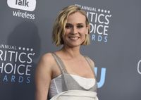 Diane Kruger Longsleeve T-shirt #3734216