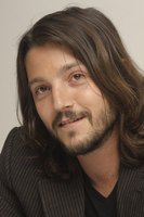 Diego Luna Tank Top #2285496